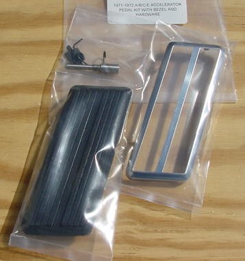 Gas Pedal Kit w/ bezel 71 72 Cuda Challenger Charg